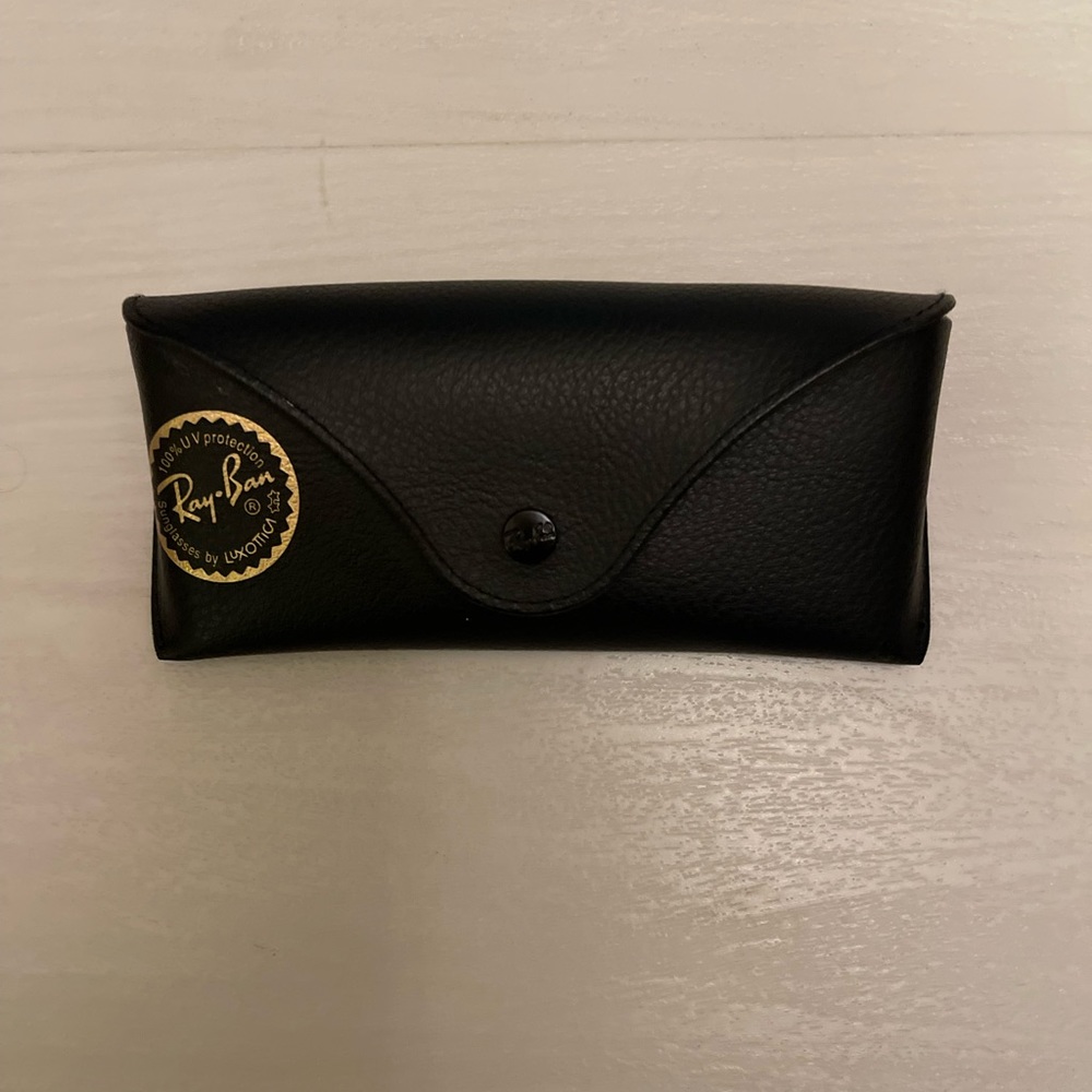 Ray Ban Case